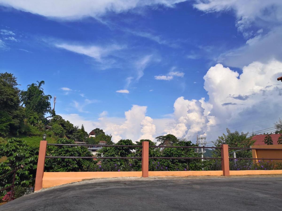Hill Top Home Mae Salong Extérieur photo