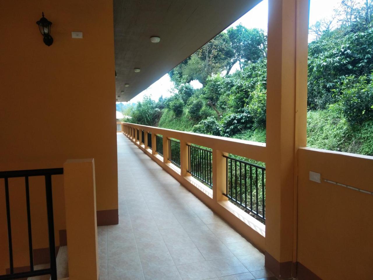 Hill Top Home Mae Salong Extérieur photo